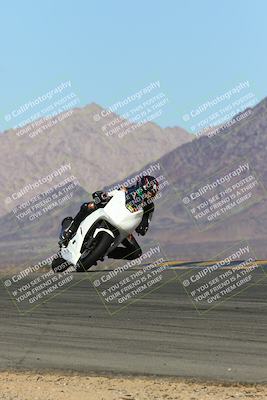 media/Feb-12-2022-SoCal Trackdays (Sat) [[3b21b94a56]]/Turn 9 Set 1 (1130am)/